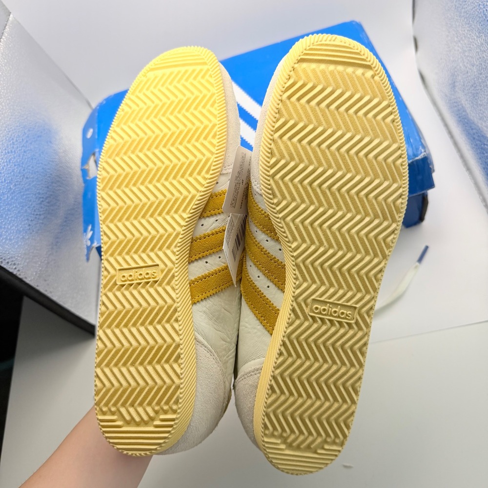 NEW Adidas Japan Off White Spark Yellow Beige Sneakers Women's IG2011 Size 8 - Picture 4 of 6